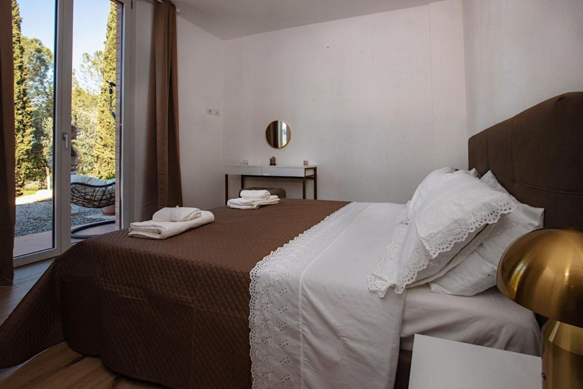 Agriturismo La Terrazza Sul Mangia Siena Ngoại thất bức ảnh